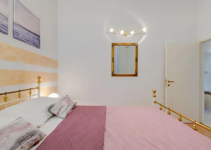 Und Riva Lucija Von Litto By Interhome Split