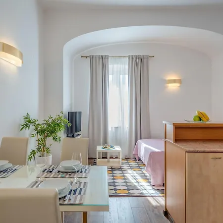 Apartmán Und Riva Lucija Von Litto By Interhome