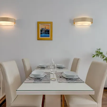 Und Riva Lucija Von Litto By Interhome Appartamento Spalato