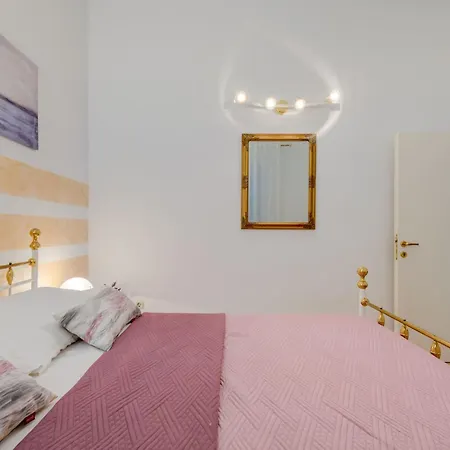 Und Riva Lucija Von Litto By Interhome Spalato