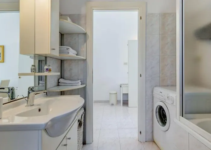 Und Riva Lucija Von Litto By Interhome Apartmán Split