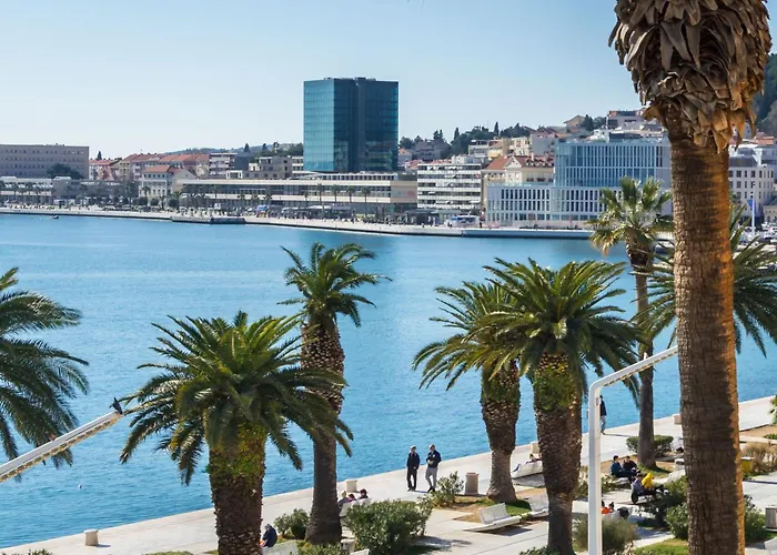 Und Riva Lucija Von Litto By Interhome Split